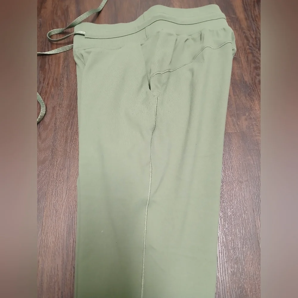 Lululemon Athletica Sage Green Joggers